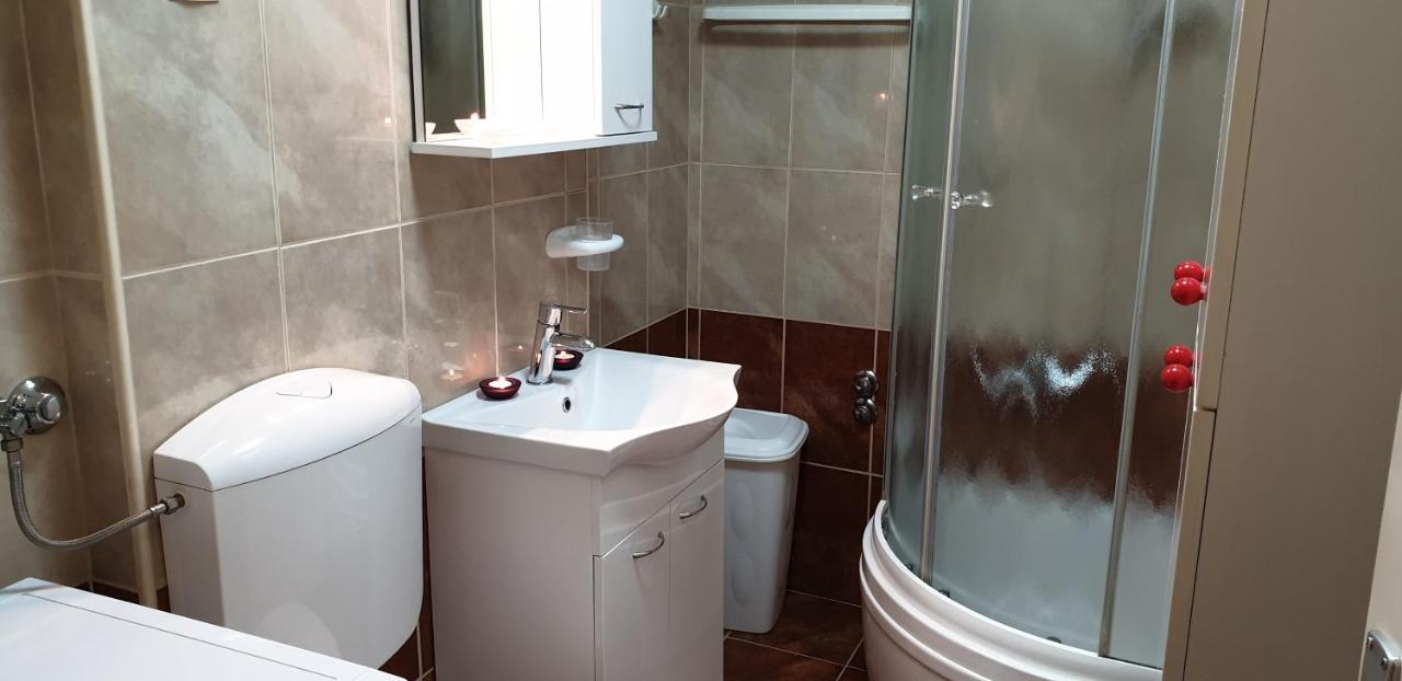 زادار Apartment Sunny Smile المظهر الخارجي الصورة